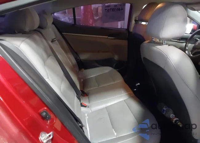 5NPD84LF2HH174264: 44038757