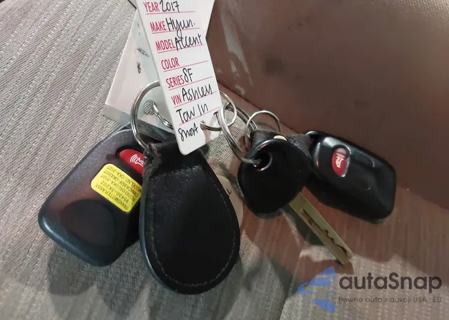 KMHCT4AE8HU289053: 44038859