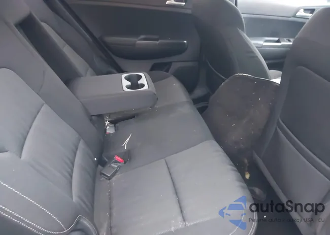 KNDPMCAC3K7533371: 44038935