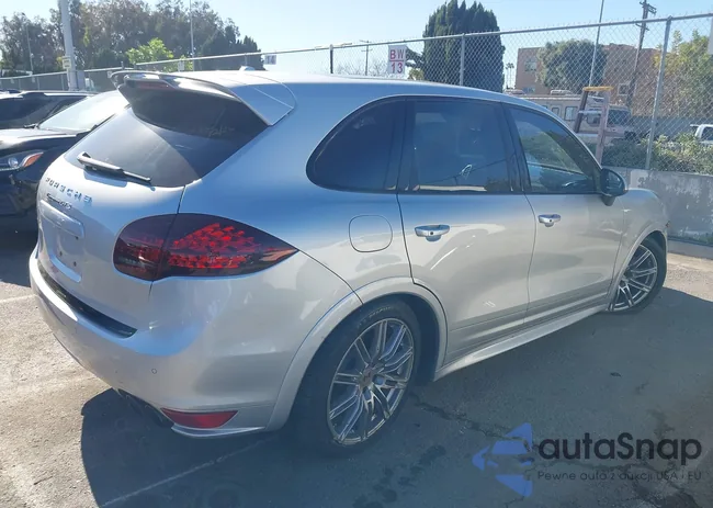 WP1AD2A29ELA76227: 44039097