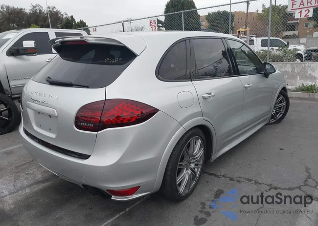 WP1AD2A29ELA76227: 44039097