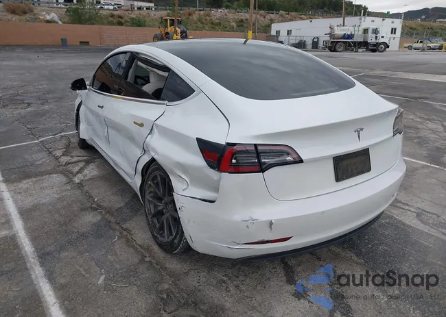 5YJ3E1EA2KF509288: 44039117