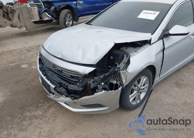 5NPE24AF7GH398122: 44039148