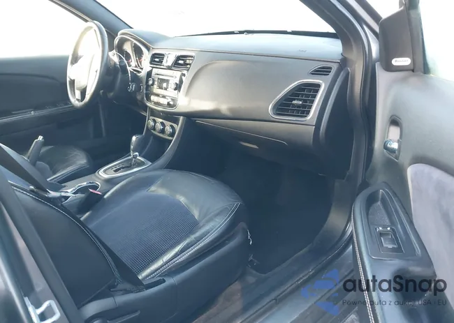 1C3CCBCG5DN526193: 44039211