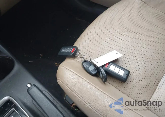 JA4AZ3A35FZ002667: 44038231