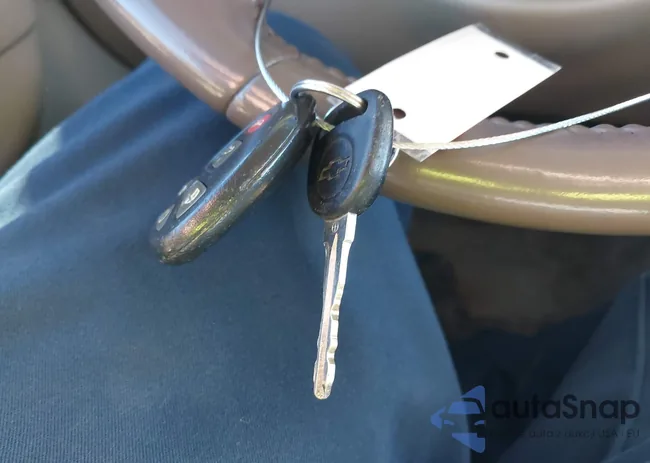 1GNSKJE73CR182783: 44038339