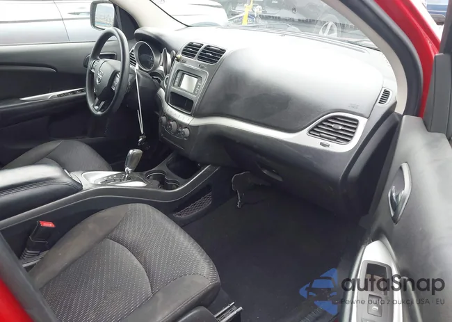 3C4PDCBG5HT589141: 44038360