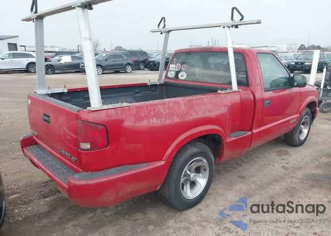 1GCCS145728133846: 44038495