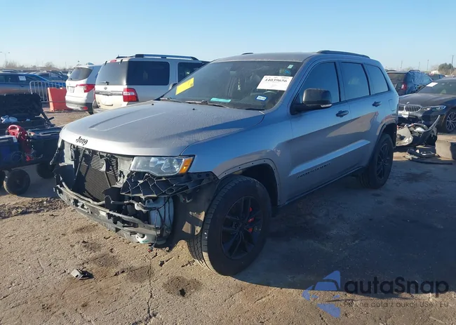 1C4RJFBG8KC745856: 44039656