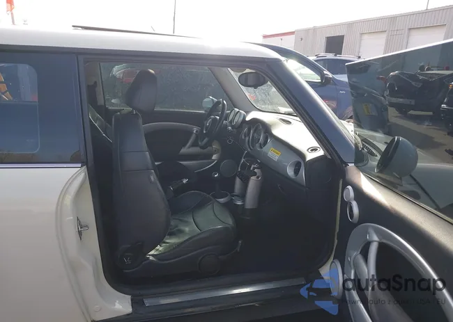 WMWRC33415TC58743: 44039717