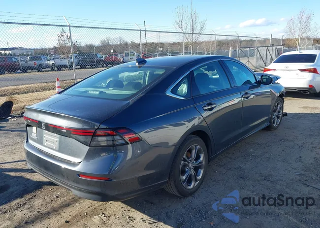 1HGCY1F36RA020484: 44039755