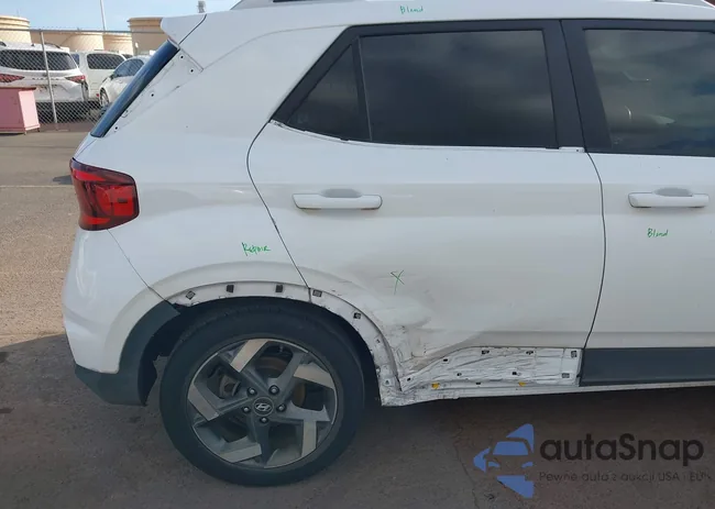 KMHRC8A34NU165440: 44039780