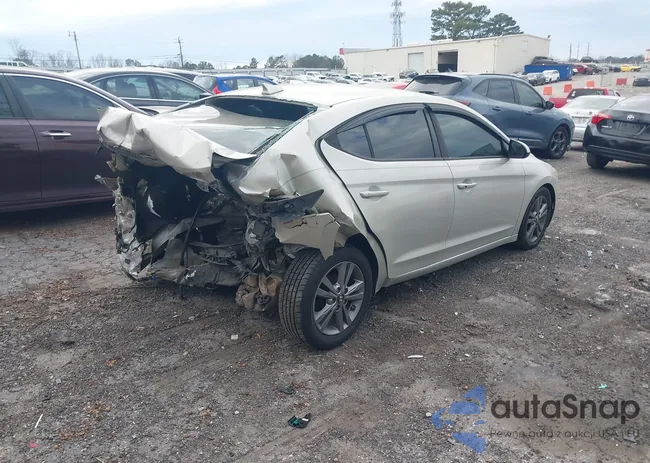 5NPD84LF5HH107142: 44039842