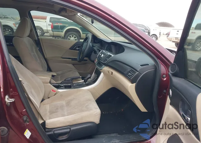 1HGCR2F75FA250504: 44039928