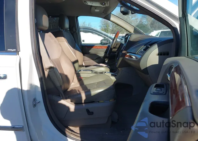 2C4RC1GG5CR181470: 44039931