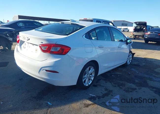 1G1BE5SM7K7106956: 44039935