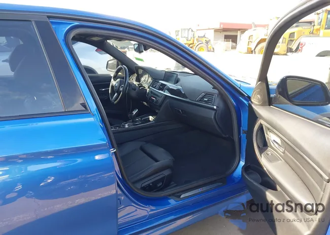 WBA3A9C55FKW74273: 44040046