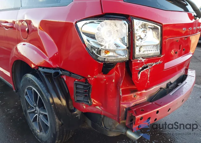 3C4PDCBG7JT529772: 44040106