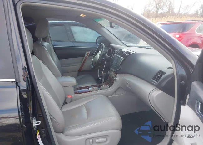 5TDDK3EH7BS047635: 44040183