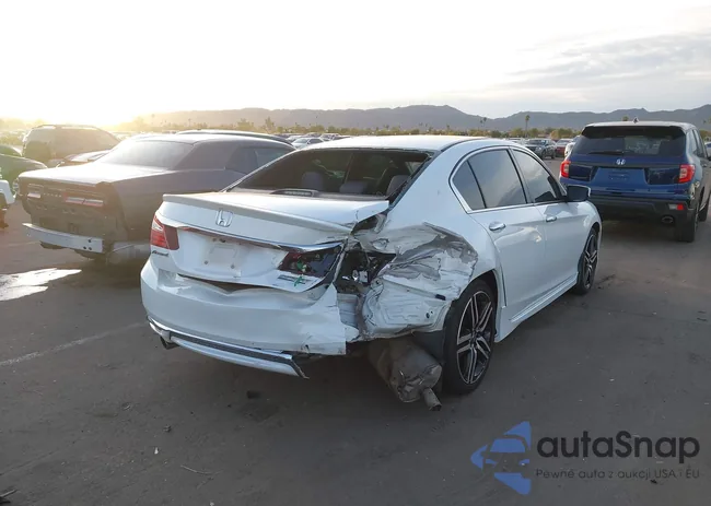 1HGCR2F1XHA022285: 44039235