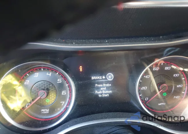 2C3CDXJG5HH557715: 44039251