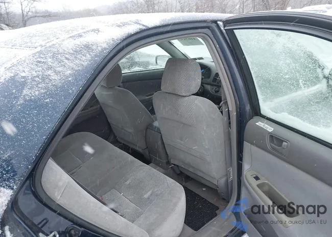 4T1BE32K03U183287: 44039328