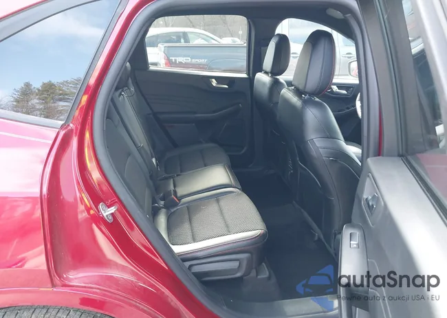 1FMCU9MN8RUB58311: 44039348