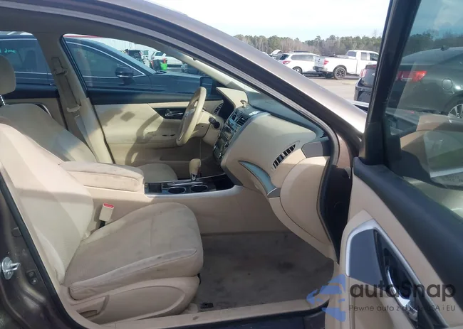 1N4AL3AP3EC174181: 44039366