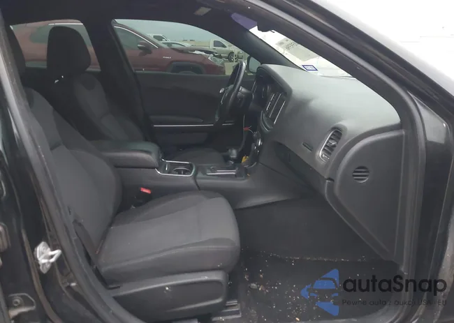 2C3CDXBG8GH188202: 44039396