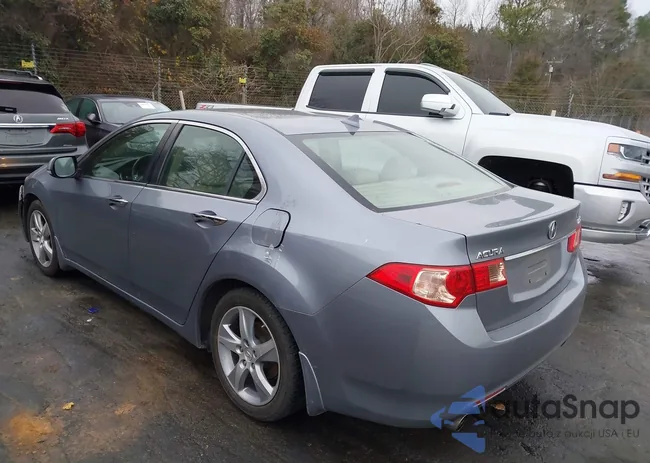 JH4CU2F66BC008371: 44039479