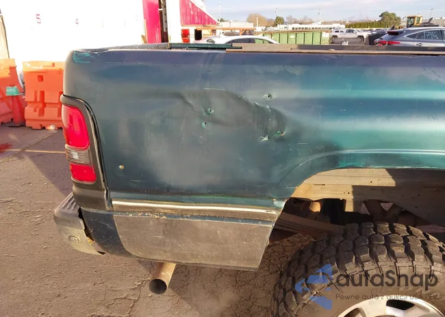 1B7KF26ZXSS210721: 44039556