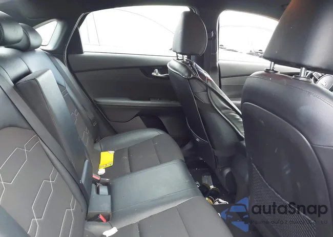 3KPF34AD4ME280397: 44039562