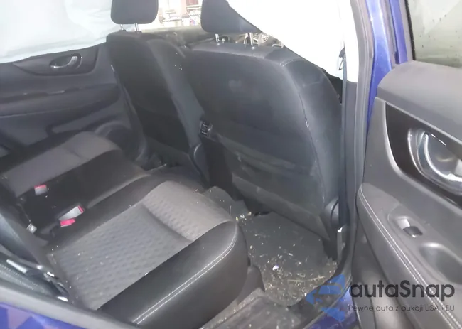 JN8AT2MV2KW394179: 44040693