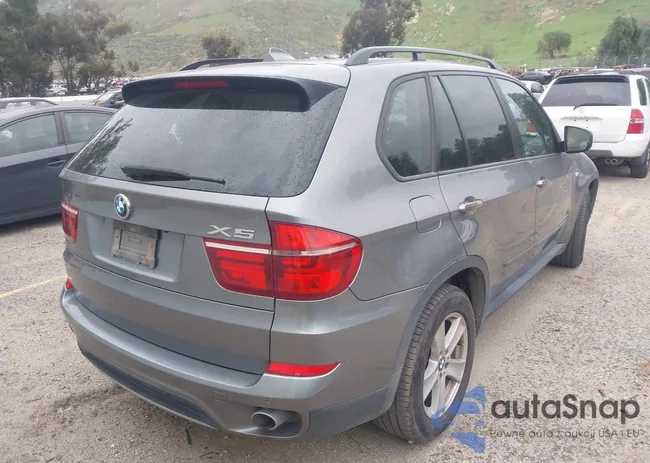 5UXZW0C53CL672424: 44040797