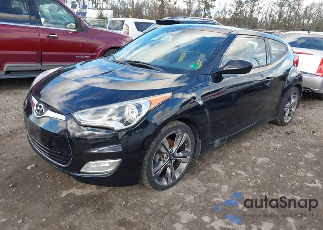 KMHTC6AD7HU321980: 44040880