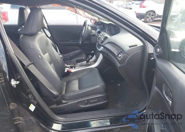 1HGCR2F81DA188816: 44040908