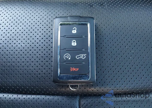 1C4RJYD61N8758326: 44040911