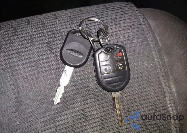 1FMHK8D88BGA19476: 44040924