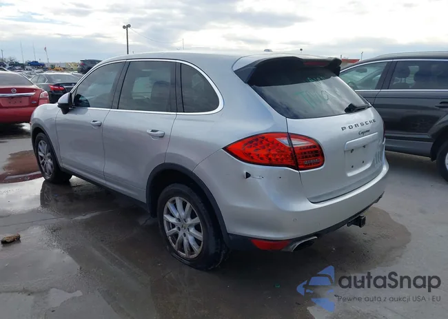 WP1AA2A25BLA02582: 44040933