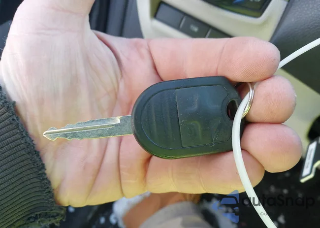 1FM5K8B88DGA35718: 44041023