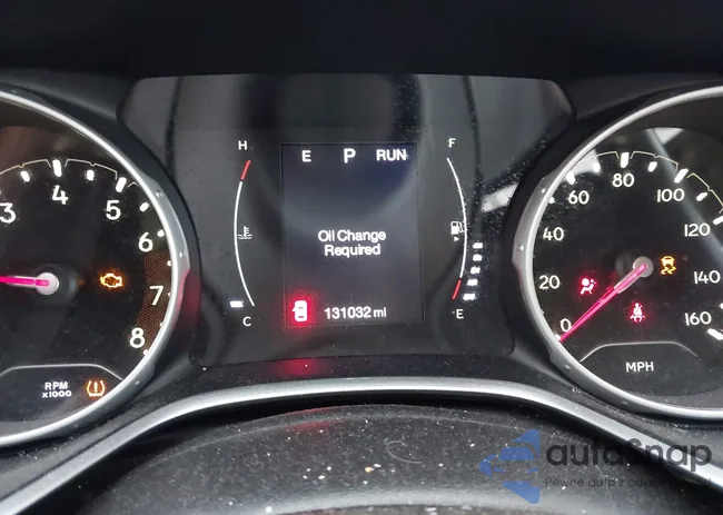 3C4NJDBB0JT100936: 44041027