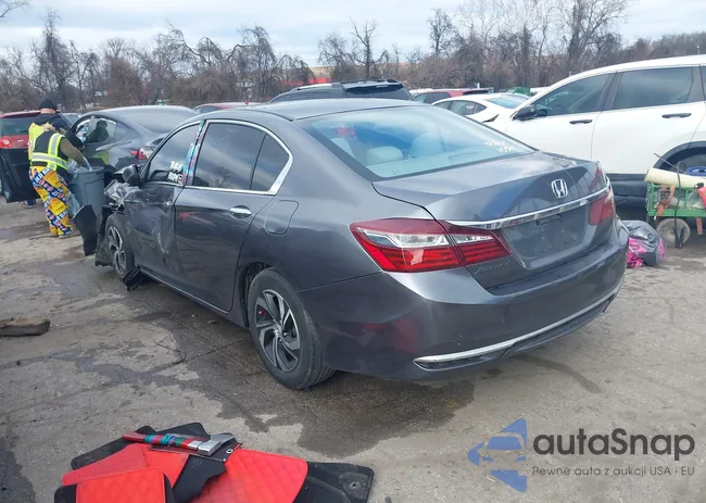 1HGCR2F33GA242576: 44041179