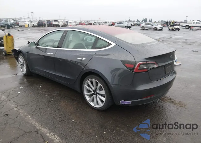 5YJ3E1EA8JF169207: 44040269