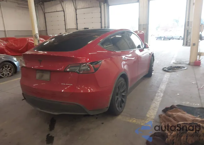 5YJYGDEE3MF180138: 44040297