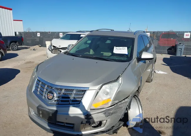 3GYFNCE38GS531122: 44040365