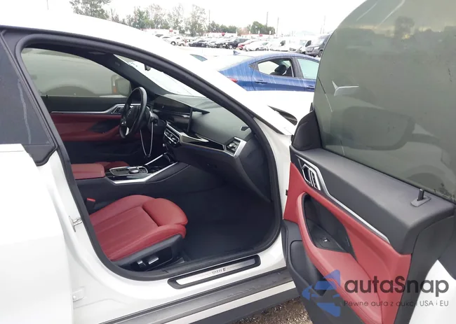 WBY43AW00PFR40553: 44040620