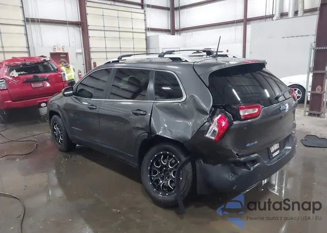 1C4PJMLX4JD603782: 44041730