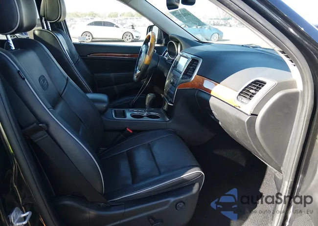 1C4RJECT1CC185878: 44041747