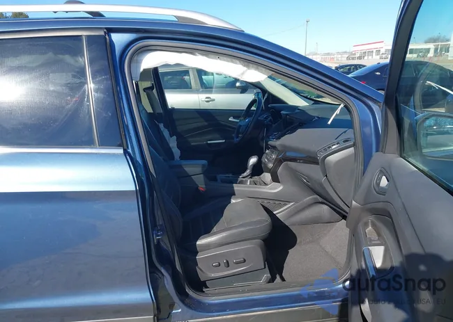 1FMCU0J92JUB95667: 44041833