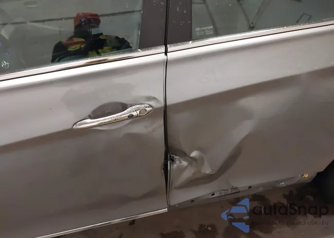 KMHEC4A47FA131124: 44041850